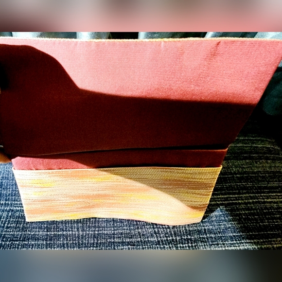 Vintage Shiseido Pink Chirimen Silk Crepe Camellia Tsubaki Folding Long Wallet - Picture 3 of 7